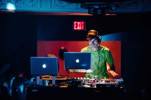 Direttore: Ryan McAdams, live electronics: Mason Bates, pianoforte: Shai Wosner