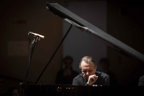 Direttore: Ryan McAdams, pianoforte: Mikhail Pletnëv