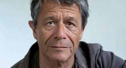 Emmanuel Carrère presenta <em>Kolchoz</em>